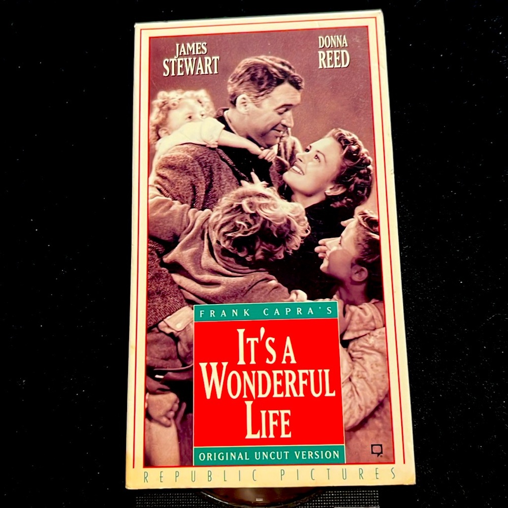 🌞 Republic Pictures It’s a Wonderful Life original uncut version on VHS for VCR